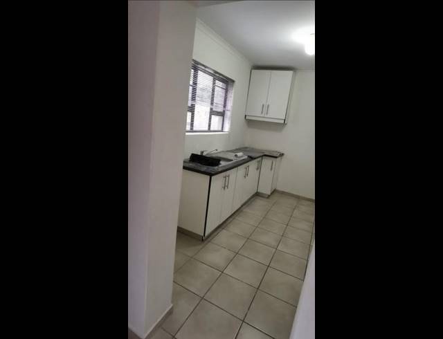 BUSINESS PROPERTY TO RENT IN SHERWOOD